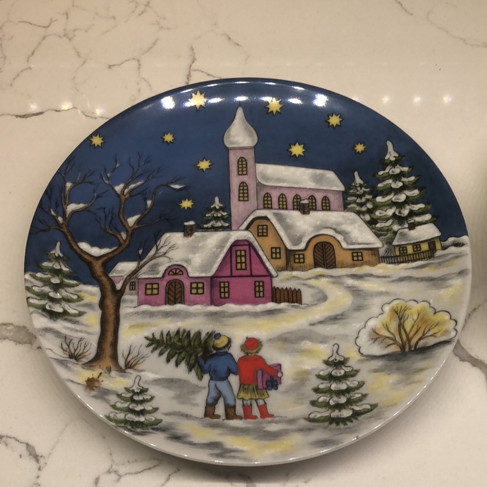 Decorative Wall Plates Kaiser Porcelain | Christmas Winter Wall Plates - Picture 2 of 7